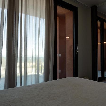 Piccola Maesta' Boutique Rooms Чивитанова Марке Екстериор снимка