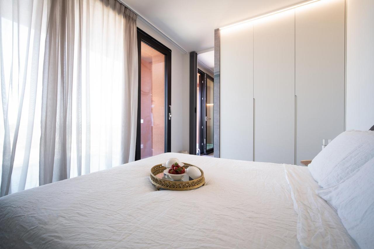 Piccola Maesta' Boutique Rooms Чивитанова Марке Екстериор снимка