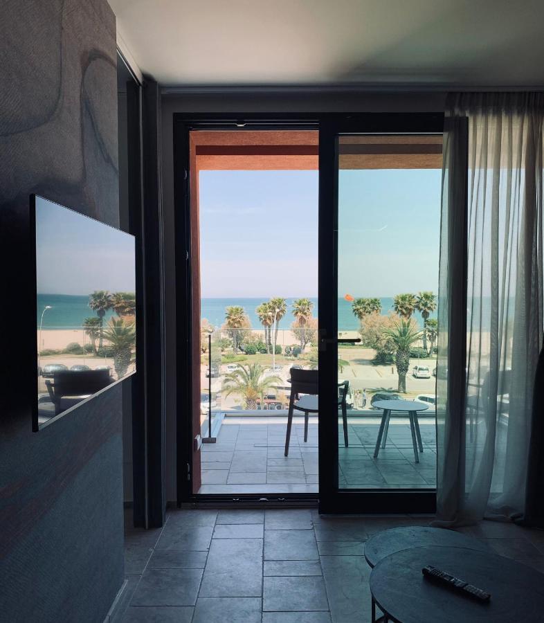 Piccola Maesta' Boutique Rooms Чивитанова Марке Екстериор снимка