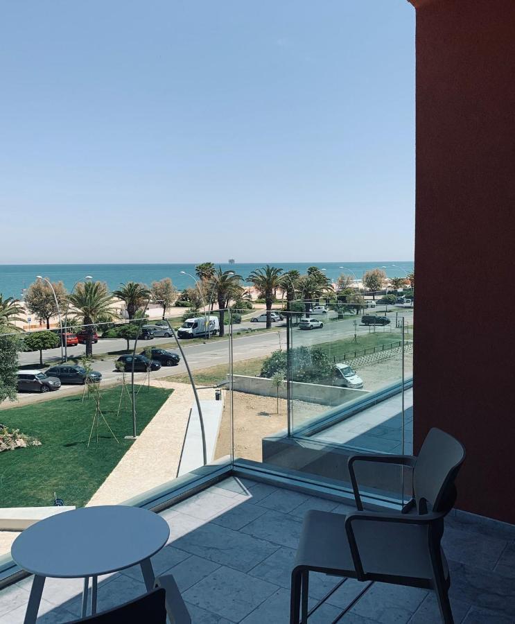 Piccola Maesta' Boutique Rooms Чивитанова Марке Екстериор снимка