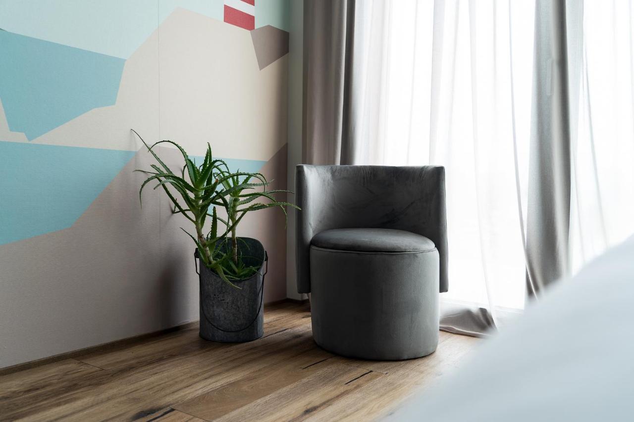 Piccola Maesta' Boutique Rooms Чивитанова Марке Екстериор снимка